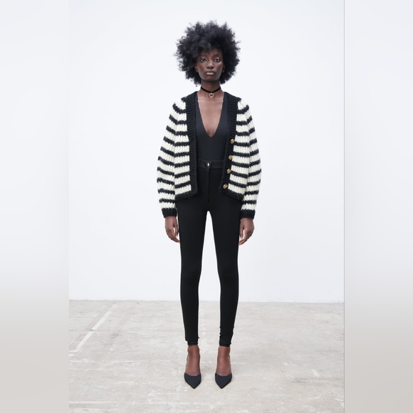 Zara High Rise Leggings, Medium, Black - Picture 1 of 12